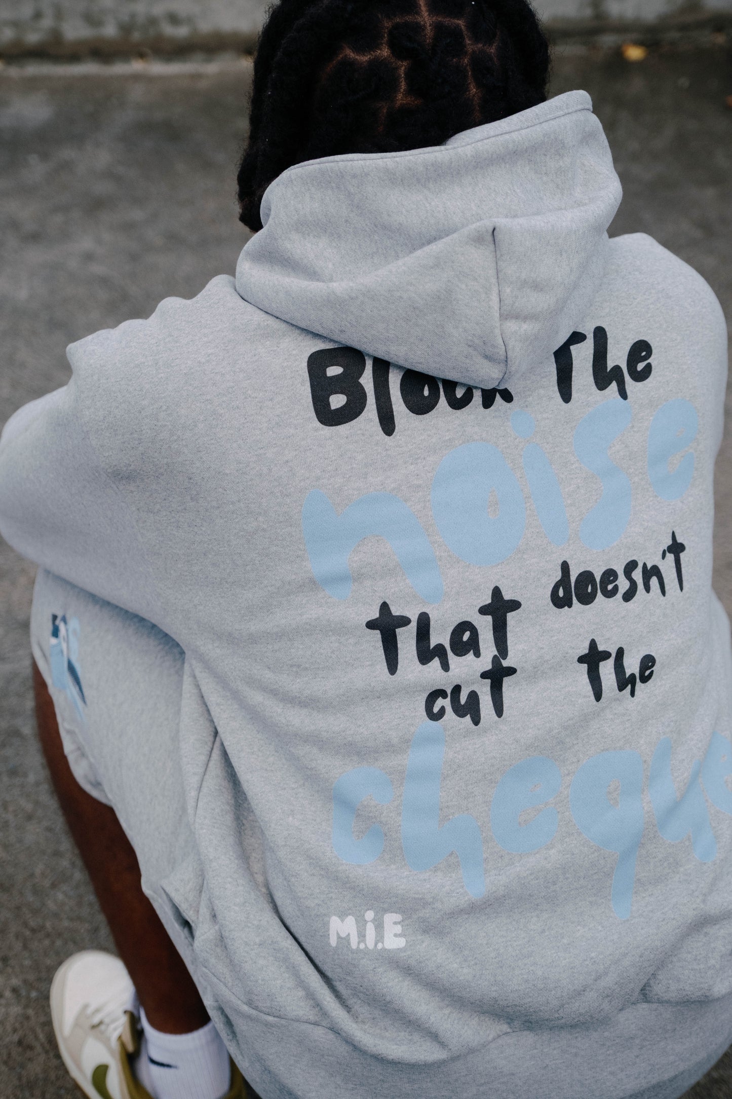 Block The Noise Hoodie - Flower Gray