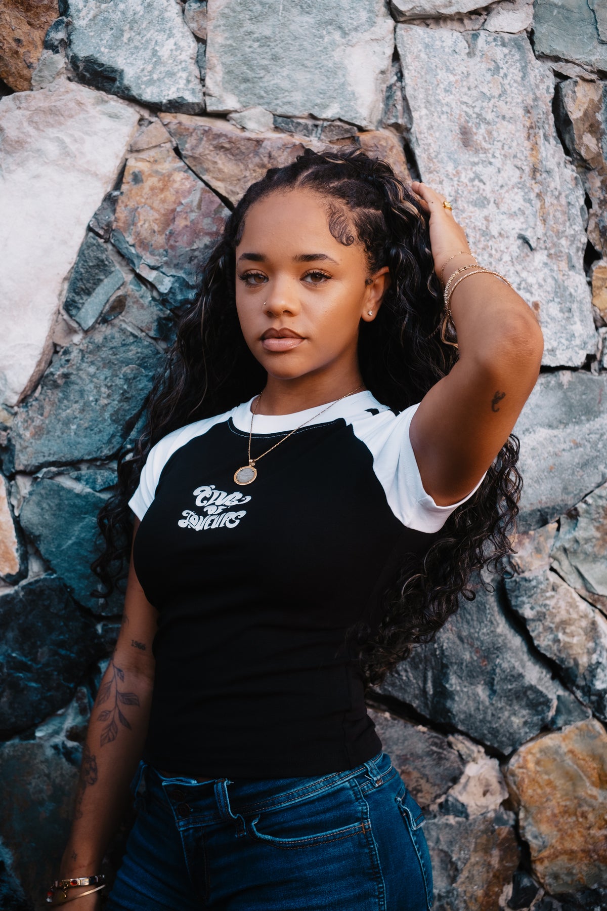 Blanco Raglan Tee
