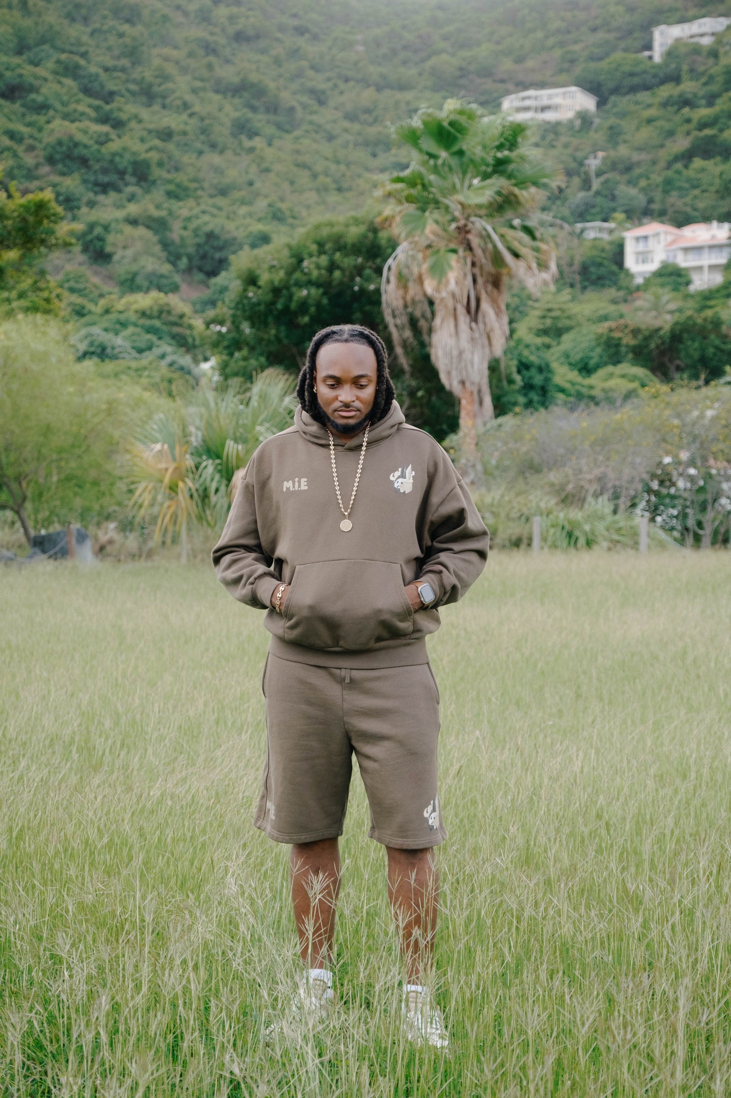 Block The Noise Shorts - Olive Green